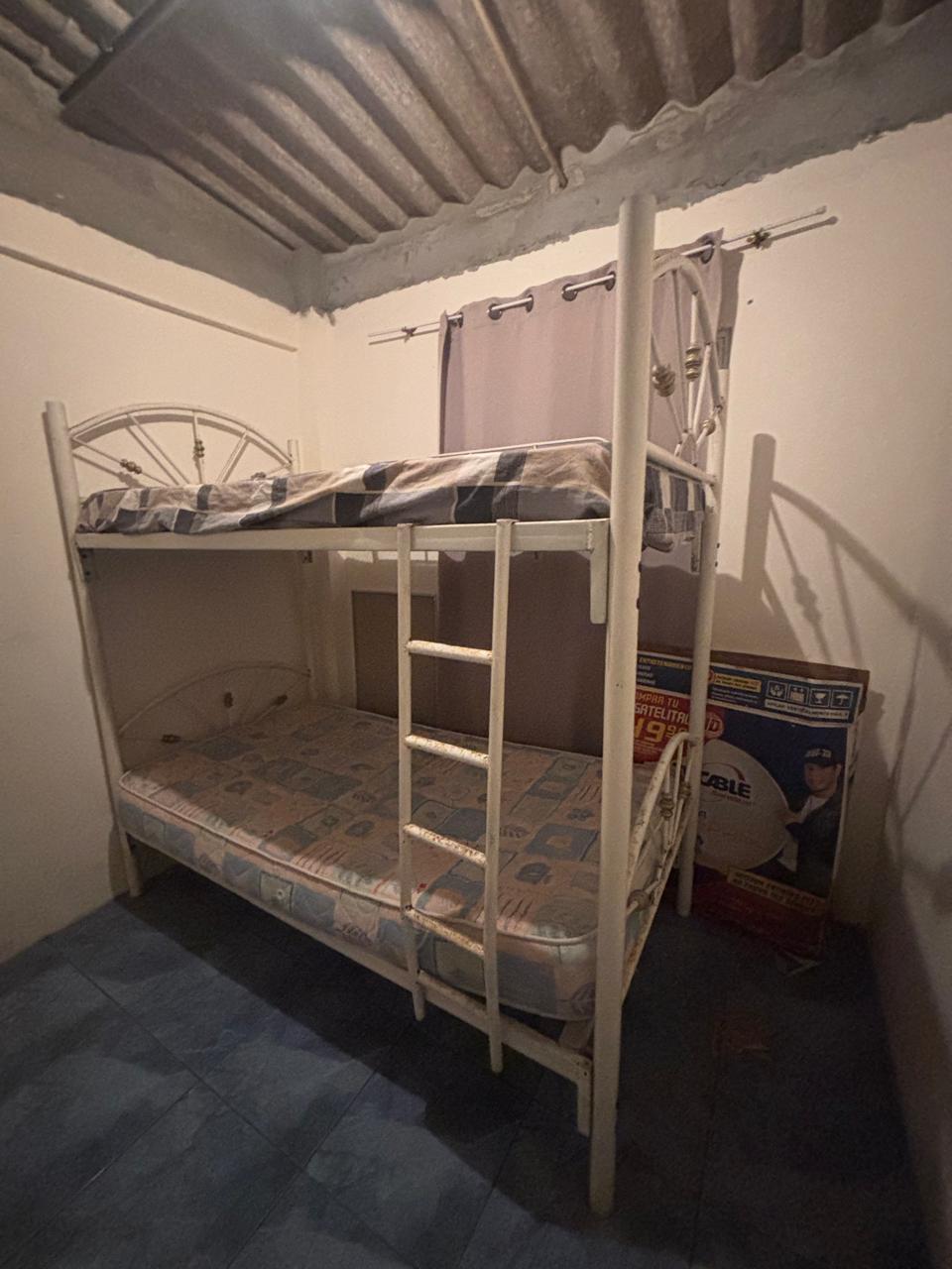 Venta de Casa en Santa Elena, VILLAMARINA