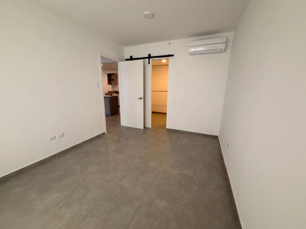 Alquiler Departamento 3 dormitorios Riberas del Buijo