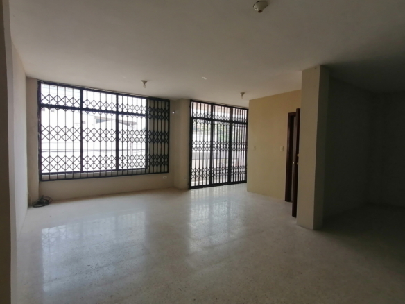 Alquiler Departamento en Garzota 3 dormitorios