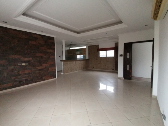 Departamento de 3 dormitorios en Garzota