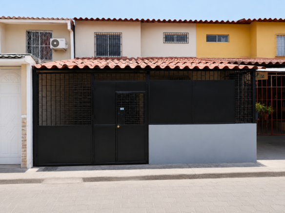Venta de Casa 4 dormitorios en Villa España 1