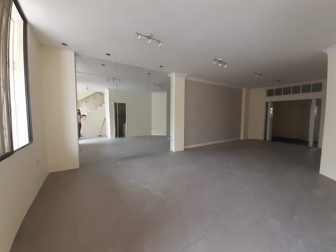 Alquiler de Casa en Garzota