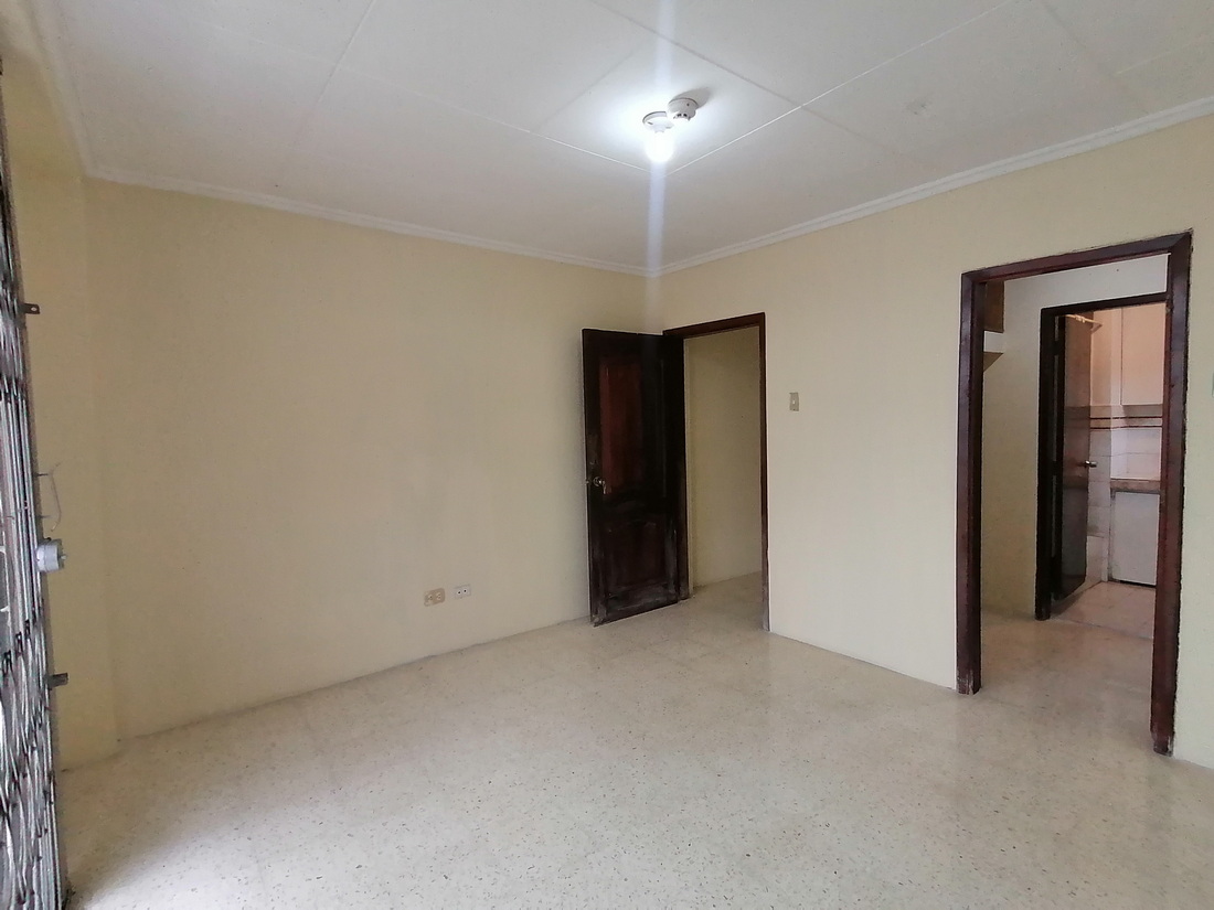 Casa 5 dormitorios en Kennedy Nueva
