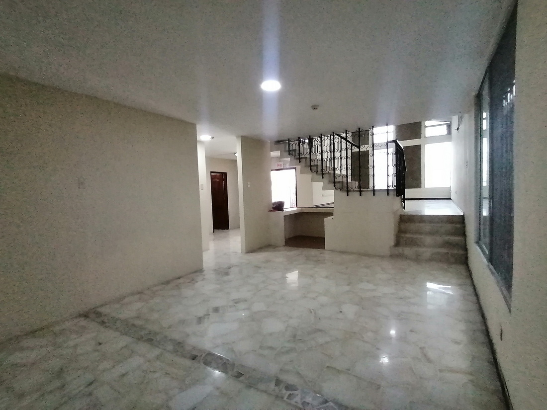 Casa 5 dormitorios en Kennedy Nueva