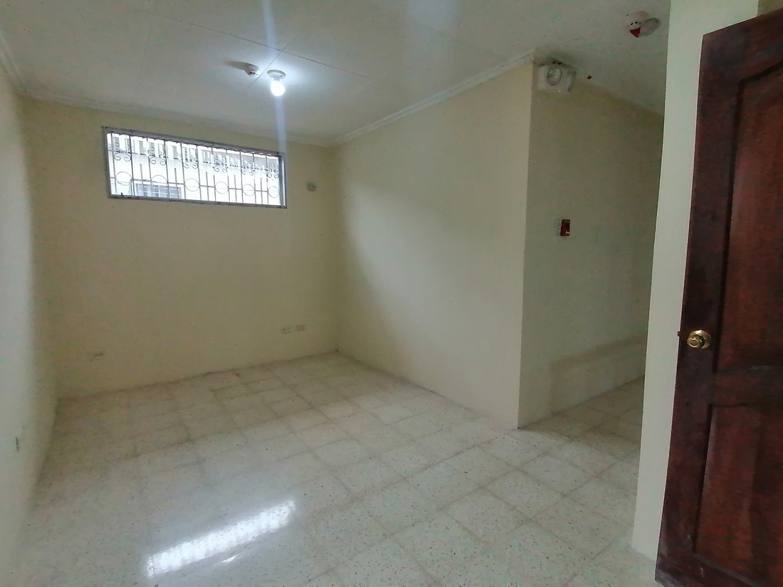 Casa 5 dormitorios en Kennedy Nueva