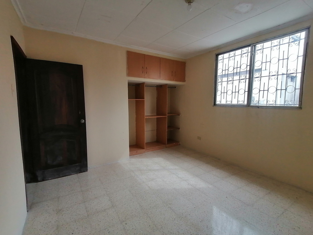 Casa 5 dormitorios en Kennedy Nueva